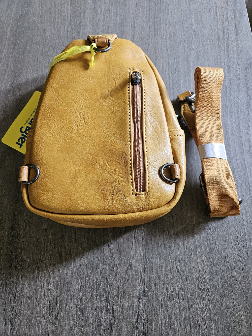 Wrangler Mustard Yellow Sling Bag/Crossbody/Chest Bag-NWT - Picture 2 of 3